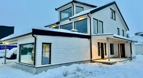 Arctic Sea Breeze - Image 5