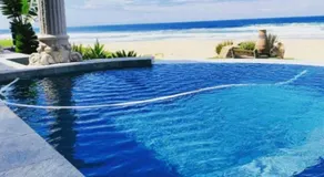 Beachfront House - Image 2