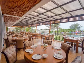 Saint Tropez Resort - Image 3