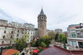 Exceptional Flat with Galata Tower View in Beyoglu - Image 2