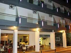 Porto Plazza Hotel - Image 5