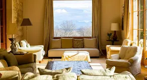 Chateau d 'Echenevex, Geneva - Image 2