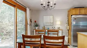 Bay Pointe Bungalow - Image 4