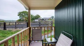 Shepherds Hut at The Retreat - Image 4