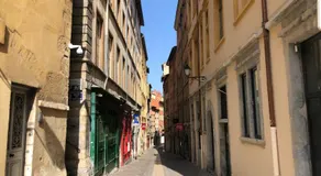 Coeur Vieux Lyon - Image 5