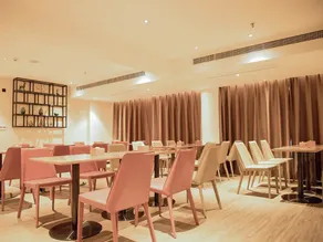 City Comfort Inn Huaihua East Station - Image 3