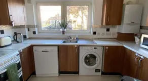 Docklands Apartment -Excel, o2 , Elizabeth Line - Image 2