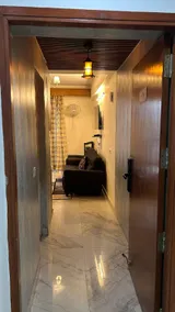 Cozy cube studio apartment - Image 5