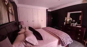 Casadeross Guest House - Image 2