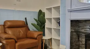 Casa apropiada para familias con jardín - Image 2