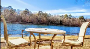 Lakefront Casita - Perfect for couples or families - Image 2