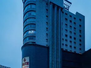 Qinglong Hotel - Image 4