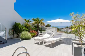 Royal Nerja Villa Luxury Pool Garage Ping Pong Wi Fi - Image 4