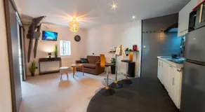 Appart'Hotel Premium Le Roitelet - Parking Privé & Entrée Autonome - Image 5