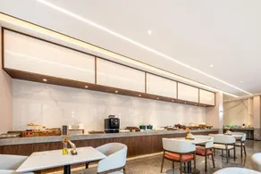 Atour Hotel Shaoxing Lushan Hometown Joy City - Image 5