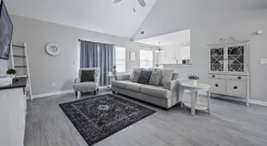11 Cobblestone Cartersville - Image 2