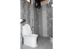 Hotel Royal Hillcrest - Image 2