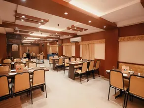 Aparupa Ambience - Image 5