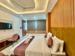 HOTEL SKY LITE - Image 2