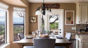 Olive Ranch by AvantStay - Image 4