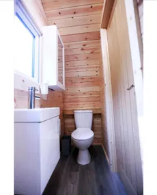 Oriental Garden-Log Cabin with Jacuzzi swim pool - Image 4