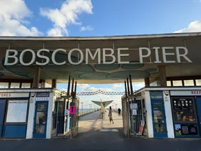 Seabreeze Suit Bournemouth Boscombe - Image 3