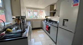 Winstanley House - Image 3