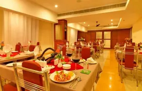 Dhanunjayas Luxury Hotel - Image 3