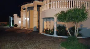 Kingdoms Place Guesthouse - Image 4