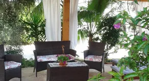 Viola di Mare Rooms and Parking - Image 3