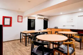 Townhouse Oak Dosar Vaishya Square Metro Station - Image 4