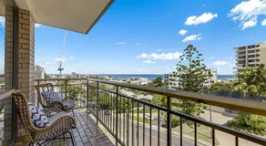 Tarrohan Lodge Unit 7 Kings Beach QLD - Image 4