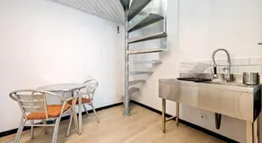 Hauzify I Novavila Centre Rooms - Image 4