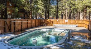 New Listing Updated 1 Bed and Loft 2 Full Bath La Residence IV N7 Sleeps 4 and Steps to Free Shuttle - Image 3