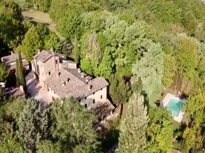 Farmhouse in Borgo Antico - Image 2
