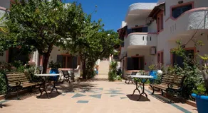 Palmira Apartments - Image 3