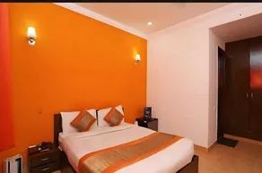 OYO 92302 Himalya Guest House - Image 5