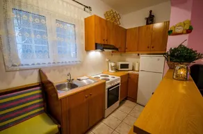 Tzaneria Apartments - Image 4