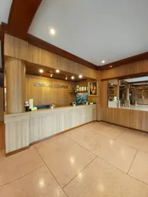 Suriwong Chumphon Hotel - Image 4