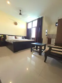 Nainihills Homestay- Mountain View - Image 4