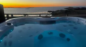 Unik og moderne microhytte med utsikt mot havet 40 A Otterlei Resort - Image 4