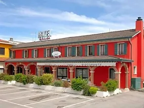 Le Colombelle - Image 3