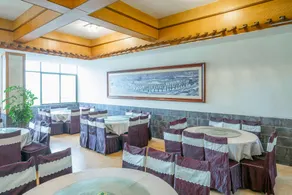 Yunti Hotel - Image 2