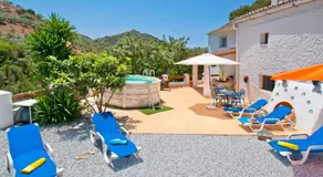 Villa La Zorzalera Mit Tauchbecken Wifi Klimaanlage - Image 3