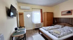 Szieszta Vendégház - Image 2
