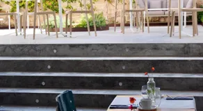 Fragile Boutique Hotel - Image 5