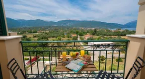 Maria's Apartments - Image 3
