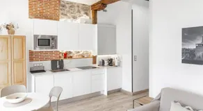 Apartamento en casco histórico con vistas a la iglesia - Image 3