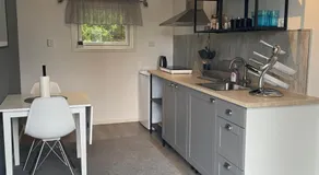 Small cozy apartment - Image 5