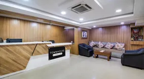 OYO Townhouse Gajuwaka Near CMR Mall - Image 4